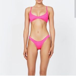 Triangl Maia-Mysa Bikini Set with Swim Bag.